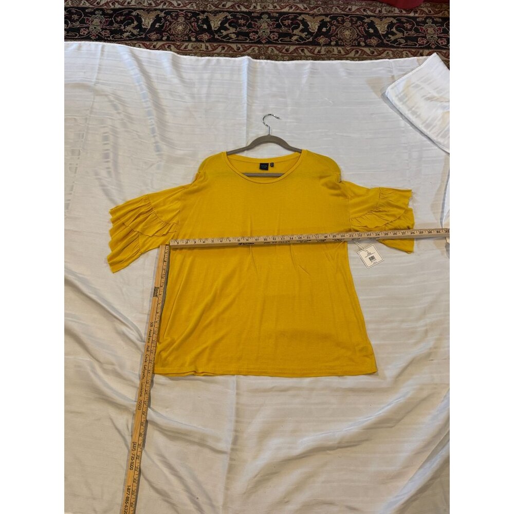 Ladies Top - NWT - Yellow